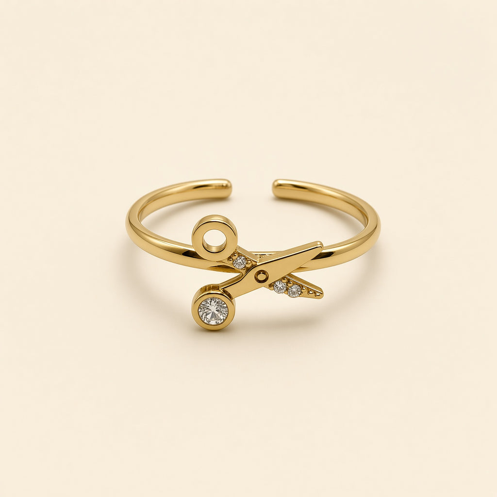 Bague ajustable Noélie dorée — vue de face