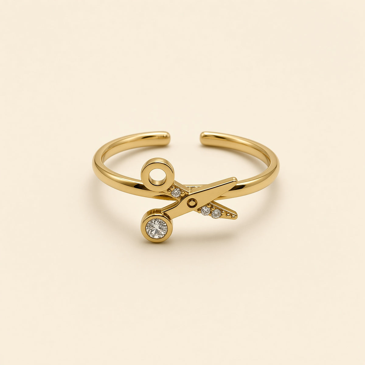 Bague ajustable Noélie dorée — vue de face
