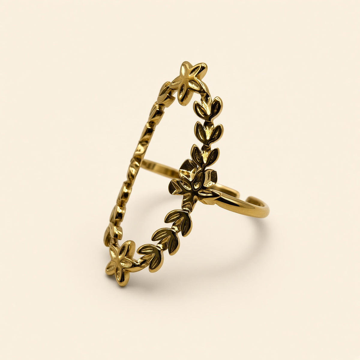 Bague ajustable Wendy dorée — vue de profil