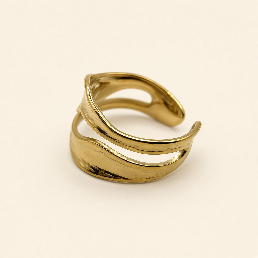 Bague ajustable Julya dorée — vue de profil