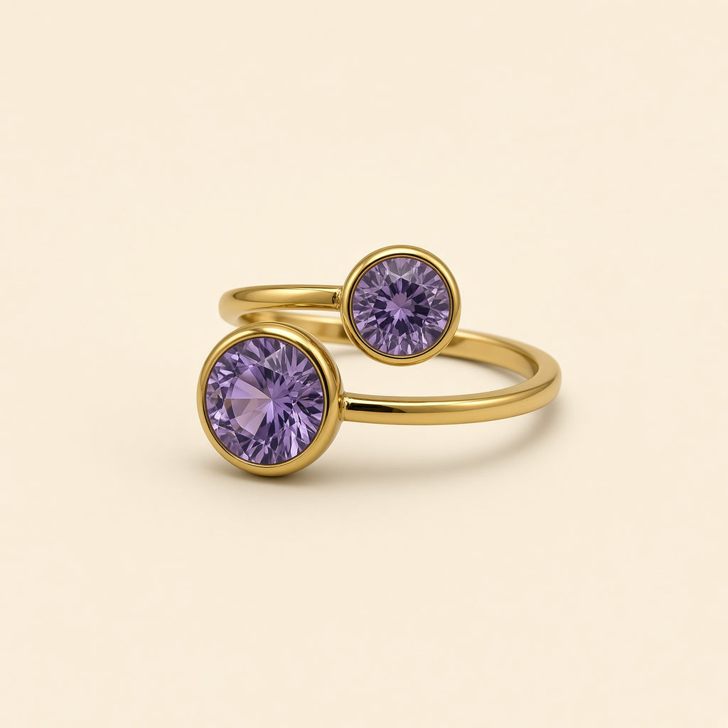 Bague ajustable Louise dorée — vue de profil, anneau croisé